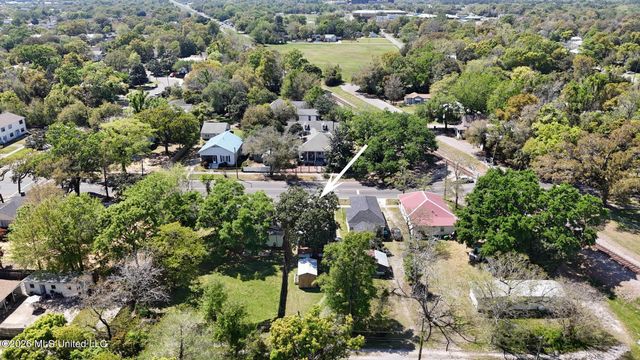 1220 33rd Avenue, Gulfport, MS 39501