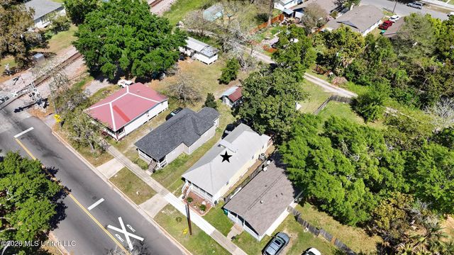 1220 33rd Avenue, Gulfport, MS 39501