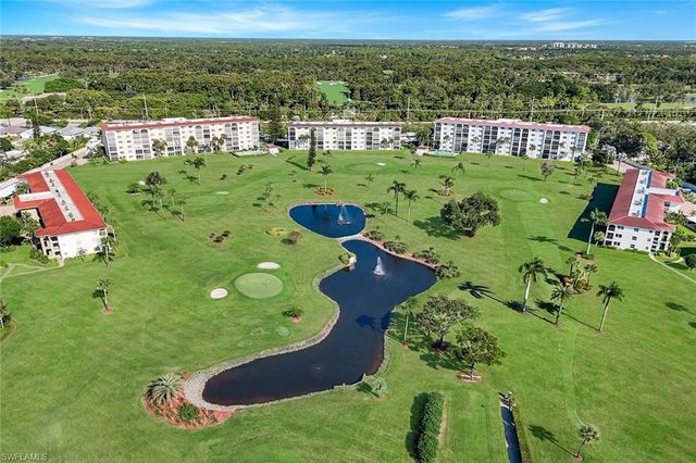 29 High Point CIR E 107, Naples, FL 34103