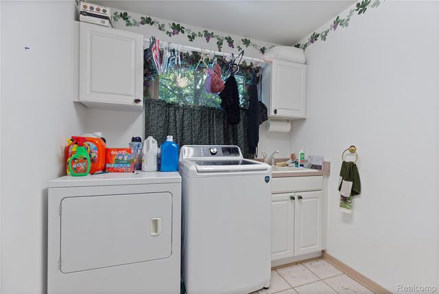 680 S Bartlett Road, St. Clair, MI 48079