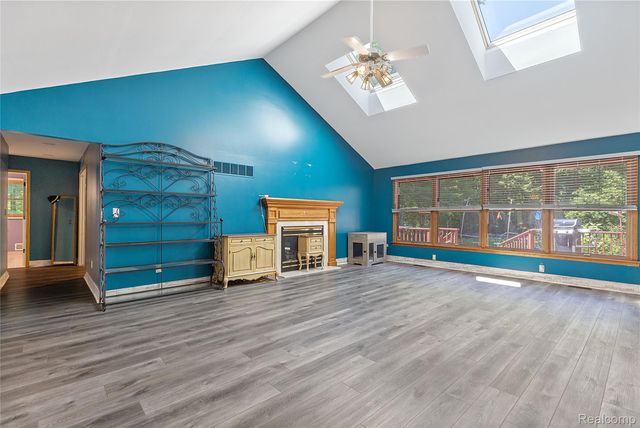 680 S Bartlett Road, St. Clair, MI 48079