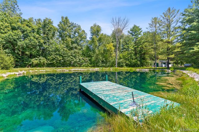 680 S Bartlett Road, St. Clair, MI 48079
