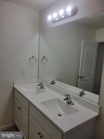 167 SWEEPING MIST CIR, Frederica, DE 19946