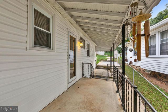 5720 ROCKSPRING RD, Baltimore, MD 21209