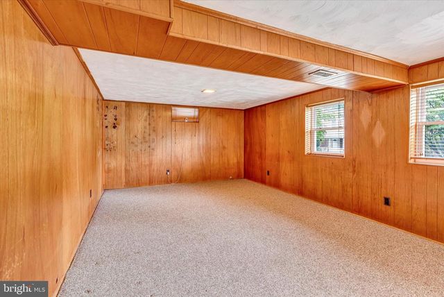 5720 ROCKSPRING RD, Baltimore, MD 21209