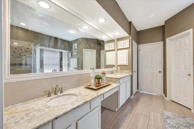 11827 Orchard Mountain Drive, Houston, TX 77059