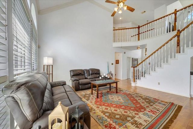 11827 Orchard Mountain Drive, Houston, TX 77059