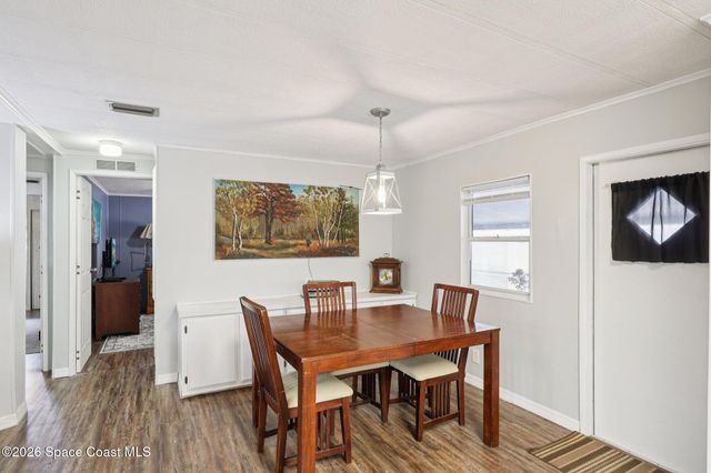 2539 Chatham Way NE, Palm Bay, FL 32905