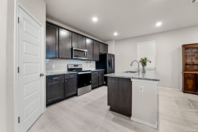 3350 Rancho Grande, San Antonio, TX 78224