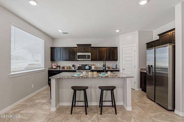 12813 Star Gaze Avenue, El Paso, TX 79928