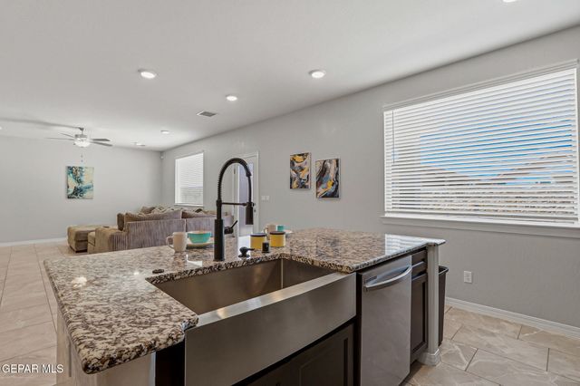 12813 Star Gaze Avenue, El Paso, TX 79928