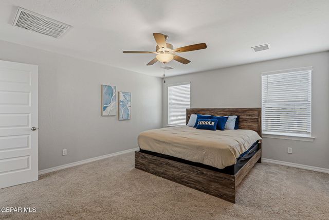 12813 Star Gaze Avenue, El Paso, TX 79928