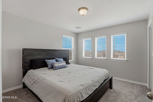 12813 Star Gaze Avenue, El Paso, TX 79928