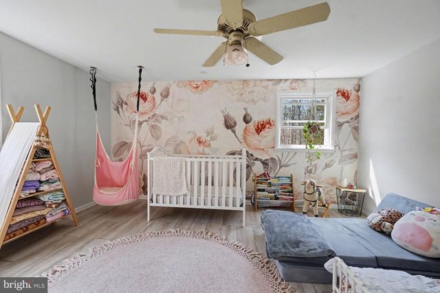 8 SPRING HILL LN, North East, MD 21901