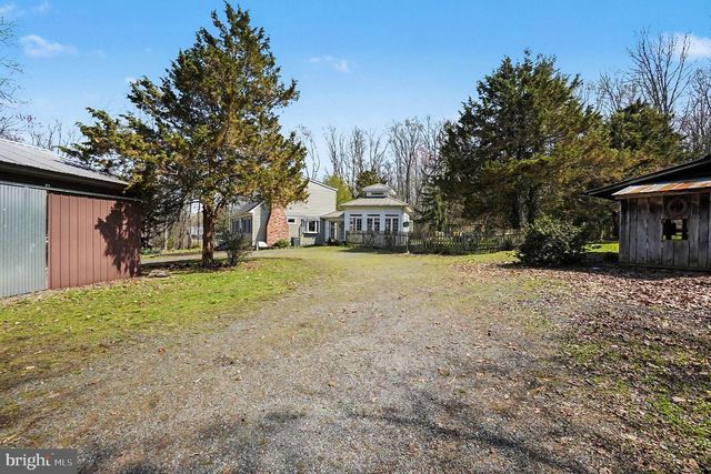8 SPRING HILL LN, North East, MD 21901