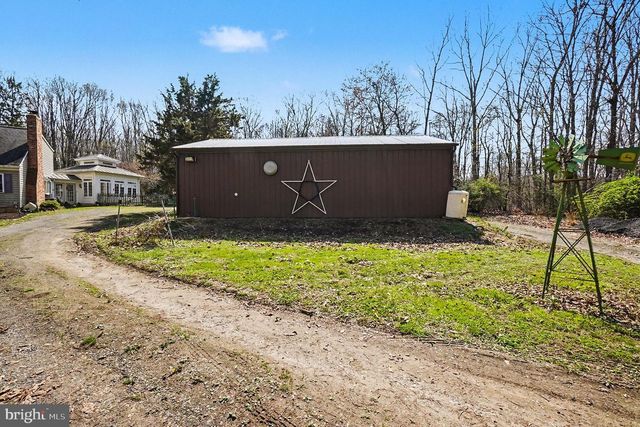8 SPRING HILL LN, North East, MD 21901