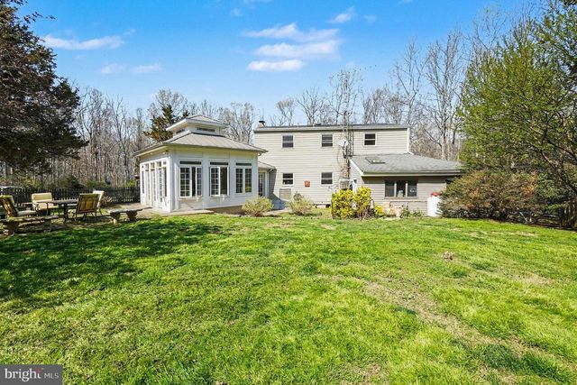 8 SPRING HILL LN, North East, MD 21901