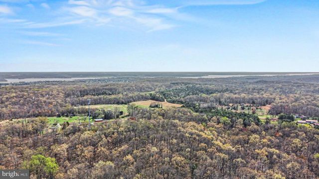 8 SPRING HILL LN, North East, MD 21901