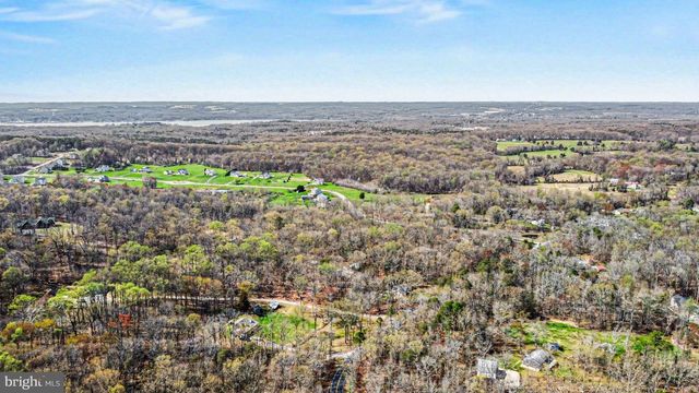 8 SPRING HILL LN, North East, MD 21901