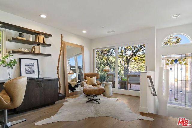 1305 Duende Lane, Pacific Palisades, CA 90272