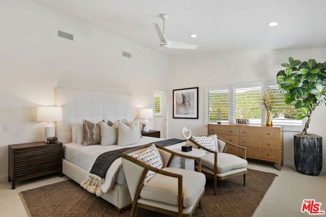 1305 Duende Lane, Pacific Palisades, CA 90272