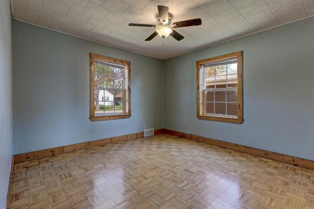 1621 11TH AVENUE, Green Bay, WI 54304