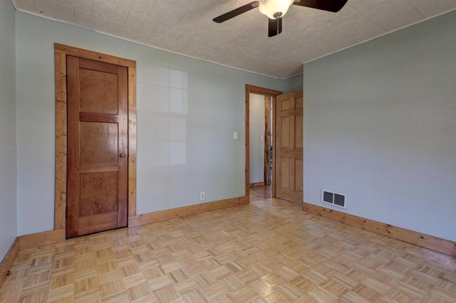 1621 11TH AVENUE, Green Bay, WI 54304