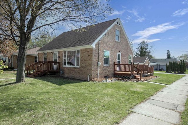 1621 11TH AVENUE, Green Bay, WI 54304