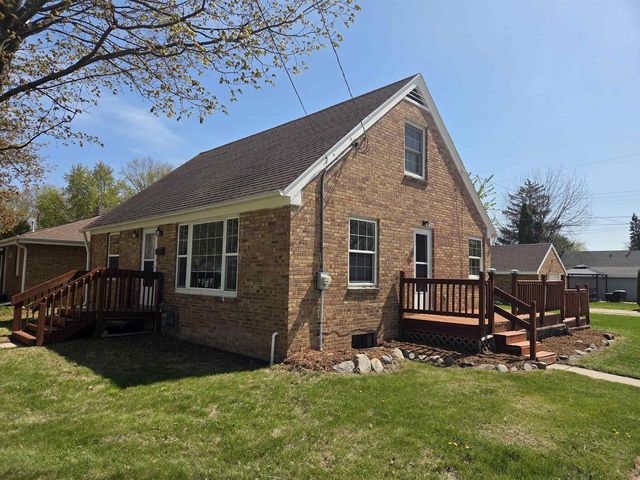 1621 11TH AVENUE, Green Bay, WI 54304