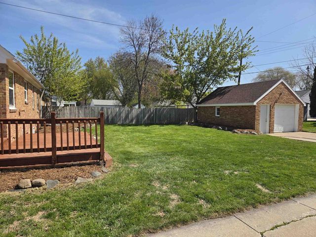 1621 11TH AVENUE, Green Bay, WI 54304