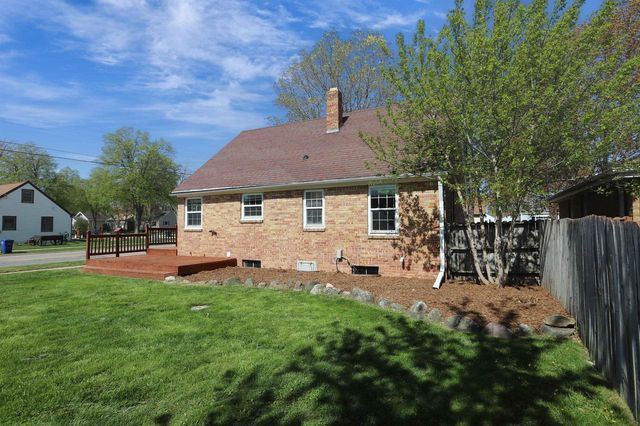 1621 11TH AVENUE, Green Bay, WI 54304