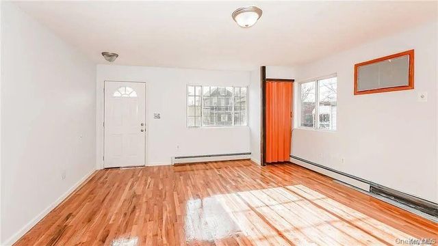 16425 109th, Jamaica, NY 11433
