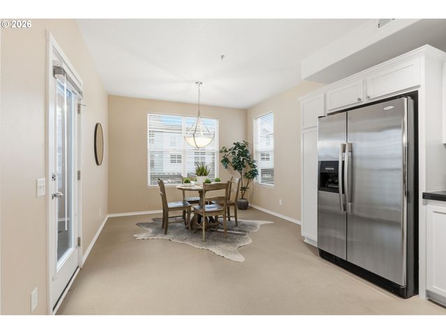 2004 Ne CADBURY Ave 213, Hillsboro, OR 97006