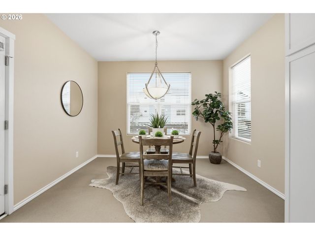 2004 Ne CADBURY Ave 213, Hillsboro, OR 97006