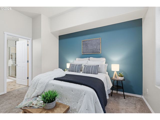 2004 Ne CADBURY Ave 213, Hillsboro, OR 97006