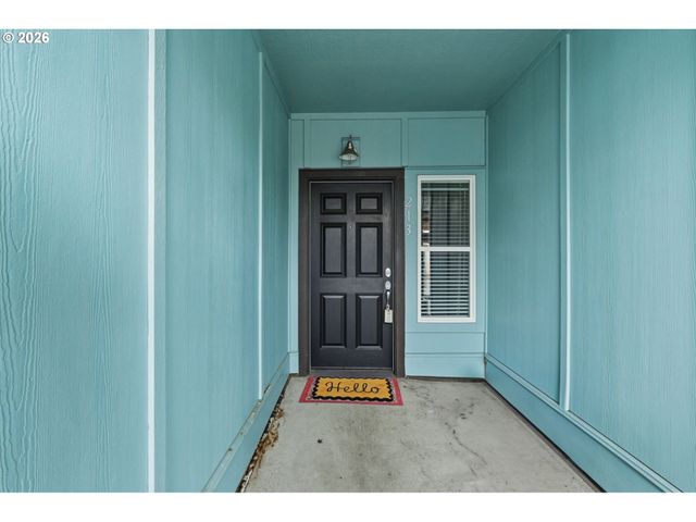 2004 Ne CADBURY Ave 213, Hillsboro, OR 97006