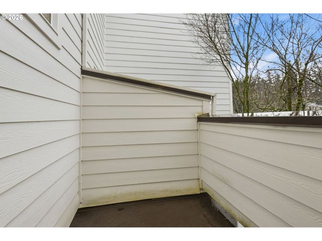 2004 Ne CADBURY Ave 213, Hillsboro, OR 97006