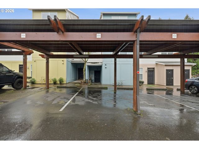 2004 Ne CADBURY Ave 213, Hillsboro, OR 97006