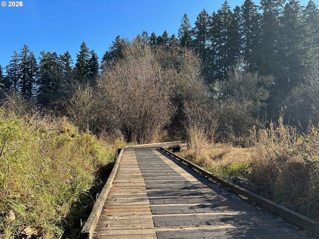 2004 Ne CADBURY Ave 213, Hillsboro, OR 97006