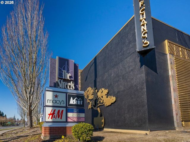 2004 Ne CADBURY Ave 213, Hillsboro, OR 97006