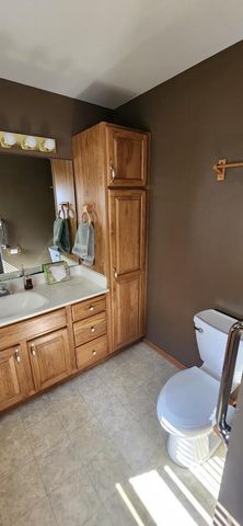 301 Douglas Court, Barneveld, WI 53507