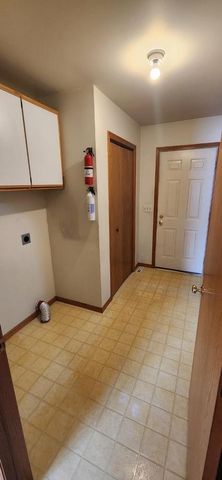 301 Douglas Court, Barneveld, WI 53507