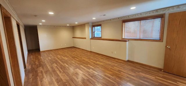 301 Douglas Court, Barneveld, WI 53507