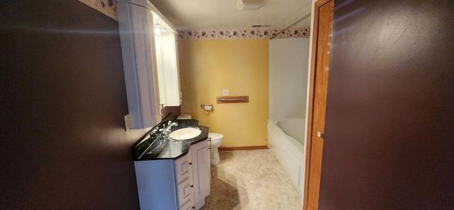 301 Douglas Court, Barneveld, WI 53507
