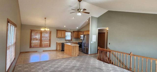 301 Douglas Court, Barneveld, WI 53507