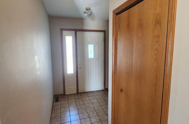 301 Douglas Court, Barneveld, WI 53507