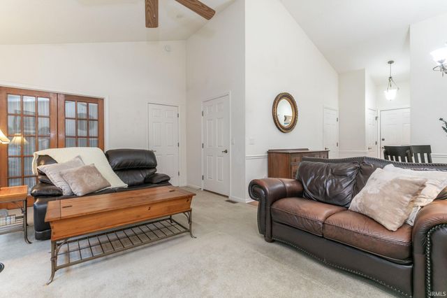 5508 Zappia Drive, Mishawaka, IN 46545