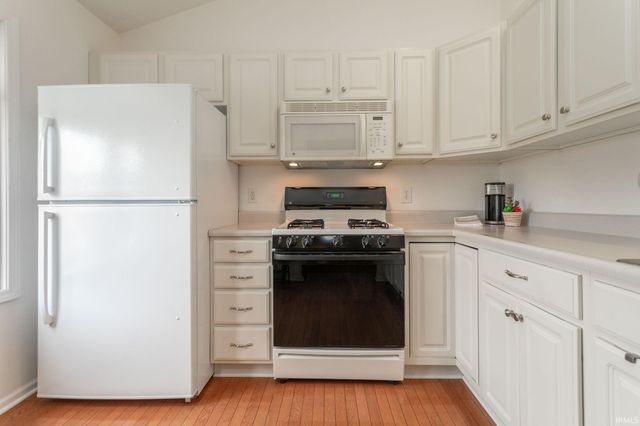 5508 Zappia Drive, Mishawaka, IN 46545