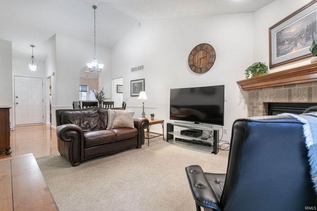 5508 Zappia Drive, Mishawaka, IN 46545