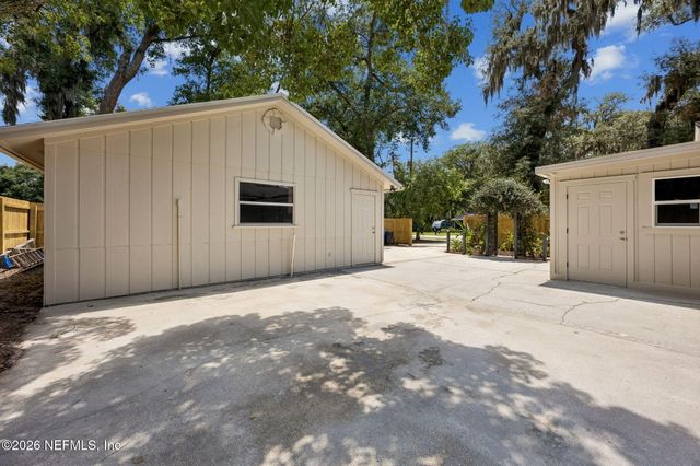 1829 PLAINFIELD Avenue, Orange Park, FL 32073